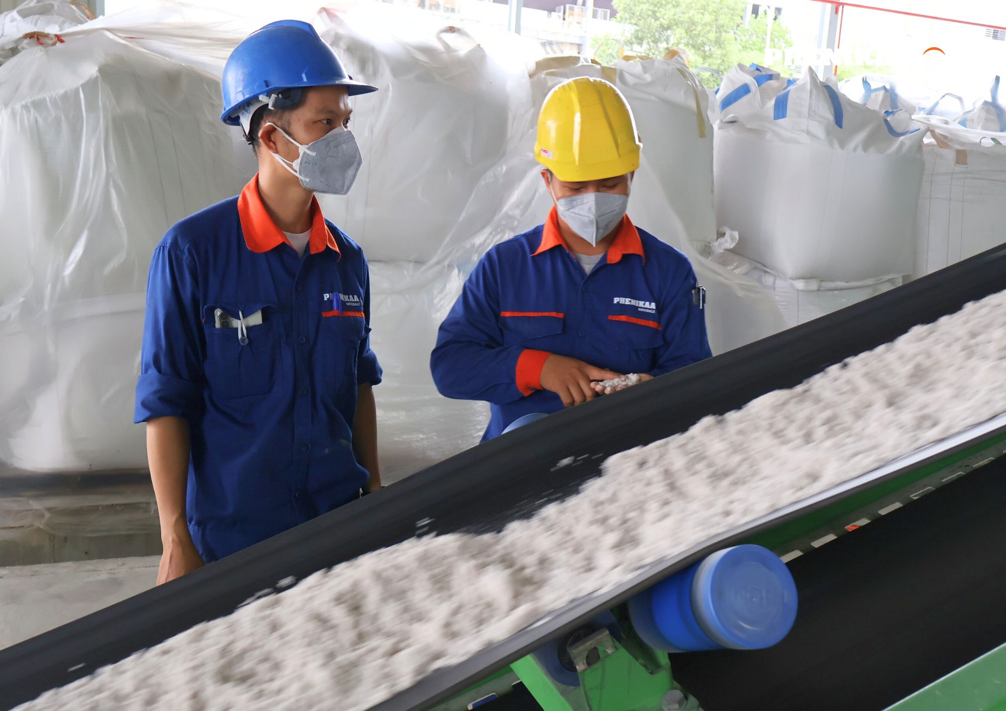 Cristobalite grits(4).jpg