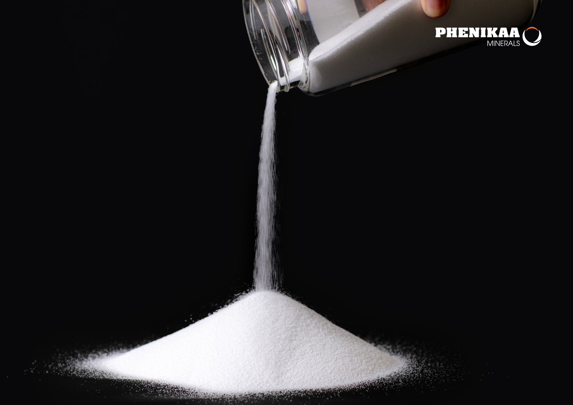 Cristobalite grits.jpg