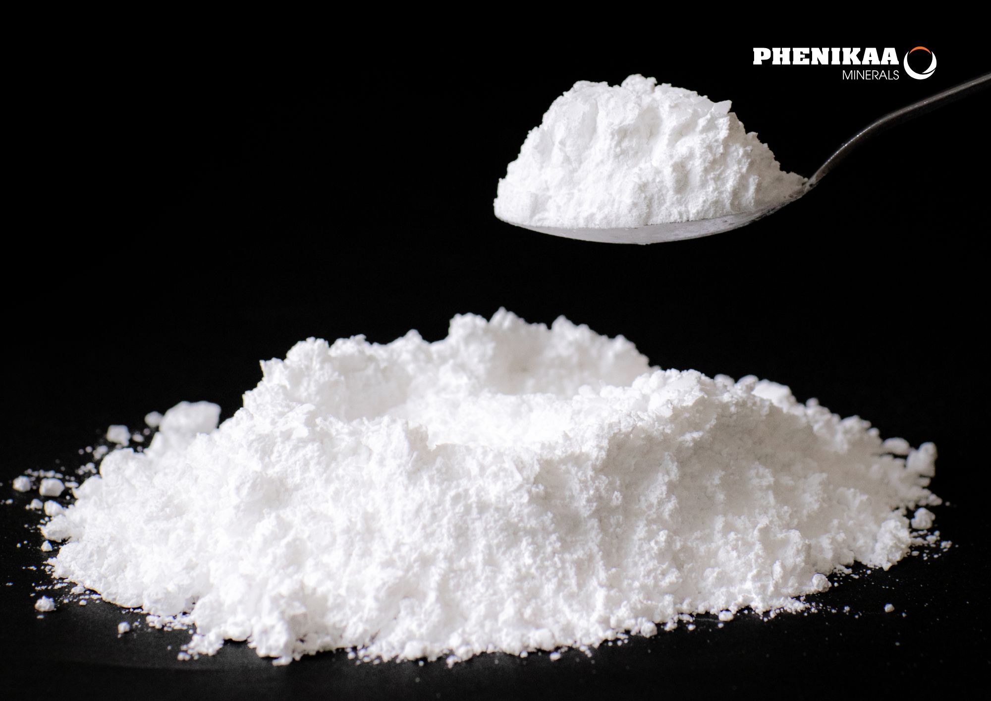 Cristobalite-powder.jpg